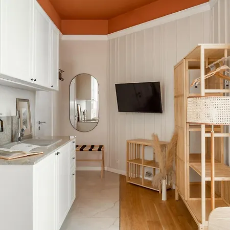 Hotel Avanti Centro 3*